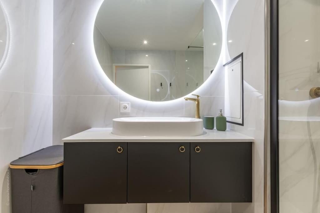 *New* Celeste Appart 6 Pax 5 Min Disney เซร์ริส ภายนอก รูปภาพ