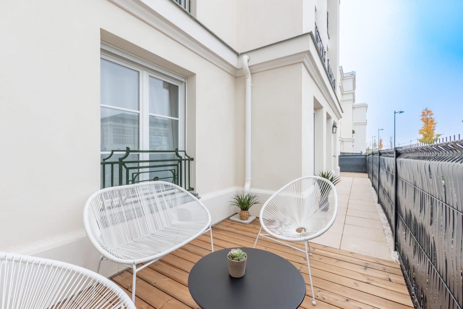 *New* Celeste Appart 6 Pax 5 Min Disney เซร์ริส ภายนอก รูปภาพ